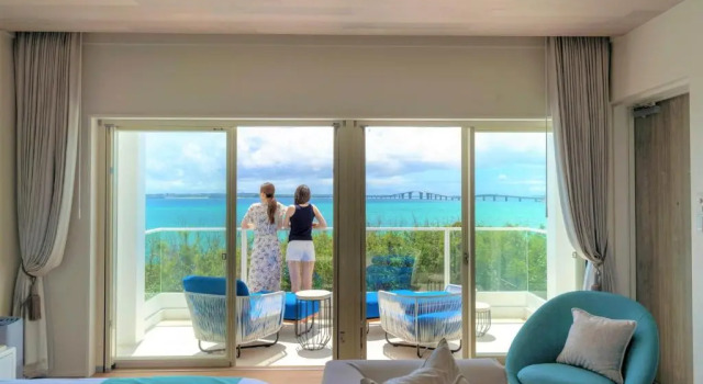 Трёхместный люкс с видом на океан Blue Ocean Hotel&Resort MIYAKOJIMA