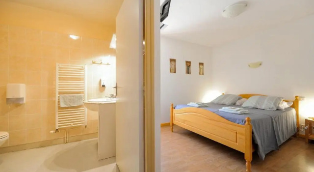 Двухместный номер Standard Chambres dhôtes de lAuberge LAstrassadou