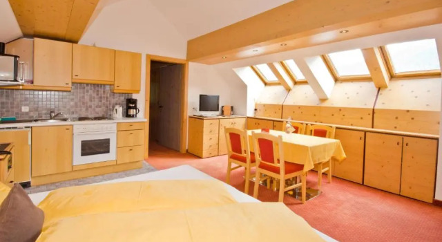 Апартаменты Superior Hotel Garni Hainbacherhof