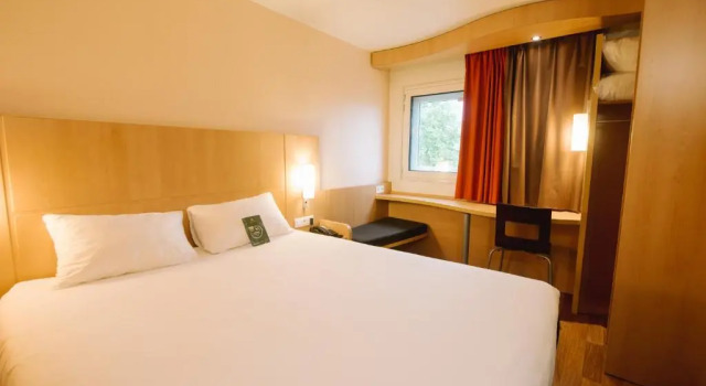 Двухместный номер Standard с видом на город ibis Avignon Centre Gare