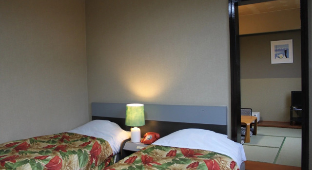 Kitashiga Holiday Inn, Забронировать Отель Сига Когэн Яманоути