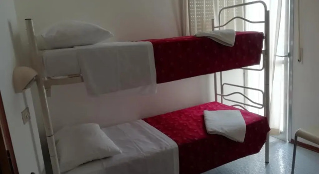 Семейный номер Standard Hotel Goldene Rose