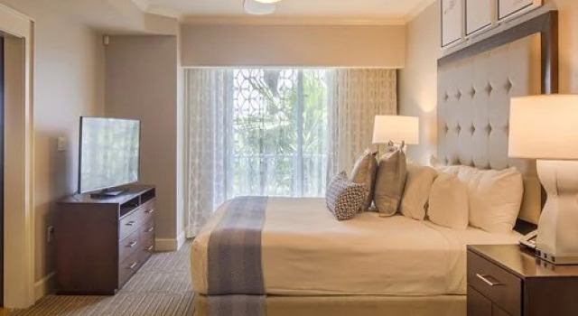 Oasis Lakes at The Fountains, Orlando, USA