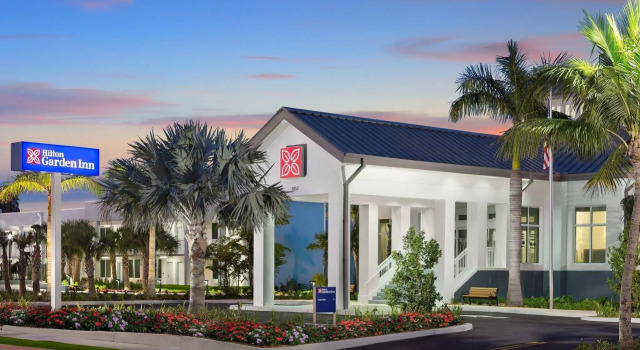 Hilton Garden Inn Key West / The Keys Collection, Забронировать Отель Ки-Уэст Национальный парк Dry Tortugas, рядом с Key West Tropical Forest and Botanical Garden
