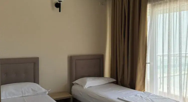Четырёхместный семейный номер Standard с видом на горы Hotel Bleart