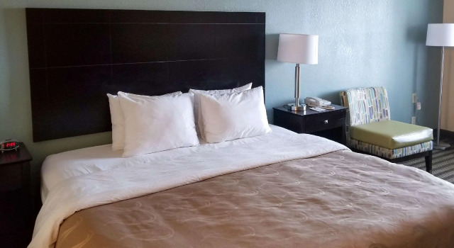 Standard Doppel Zimmer Quality Inn Calhoun North I-75