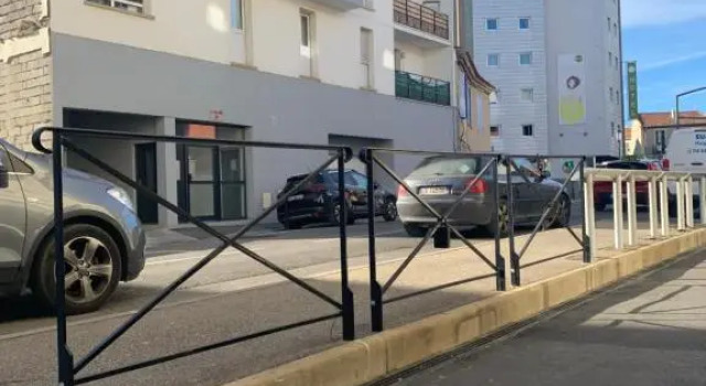 LE 18 Dhuoda, Rezerwuj Hotel Nimes Gard