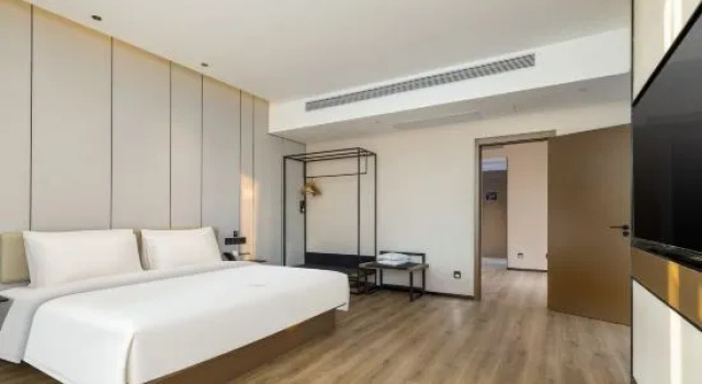 Люкс с видом на озеро Atour X Hotel Changzhou Jintan District Government