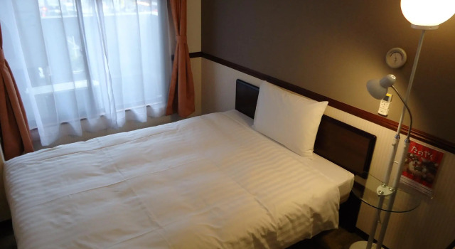 Одноместный номер Standard Toyoko Inn Tsudanuma-eki Kita-guchi