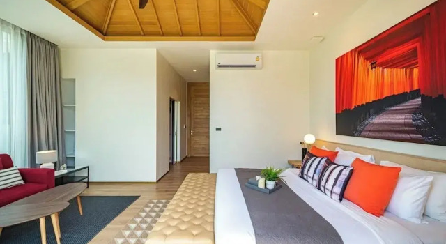 Teak 5BR Pool Villa Bang Tao + Airport Shuttle