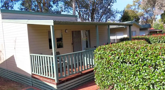Номер Deluxe Albury Gardens Tourist Park