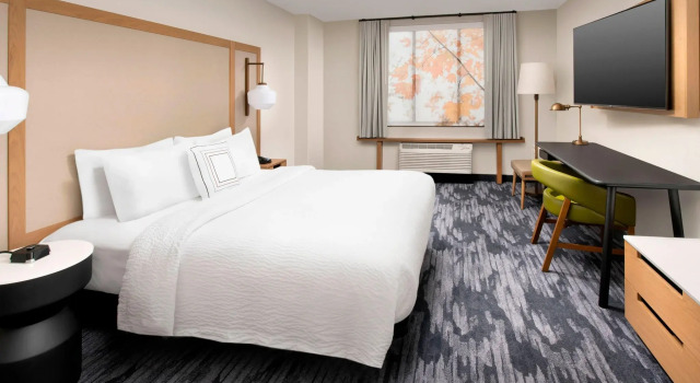 Fairfield Inn & Suites by Marriott Alexandria West/Mark Center, Забронировать Отель Александрия Washington DC Metropolitan area