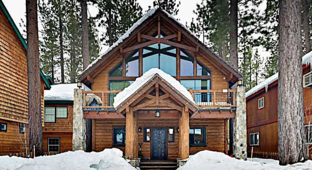 5BR 4BA Lake Tahoe Luxury Vacation Rental by RedAwning