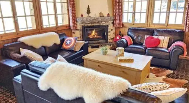 Chalet Belle Poncke, Prenota Chalet Hotel a Canton Vallese con parcheggio, Parcheggio