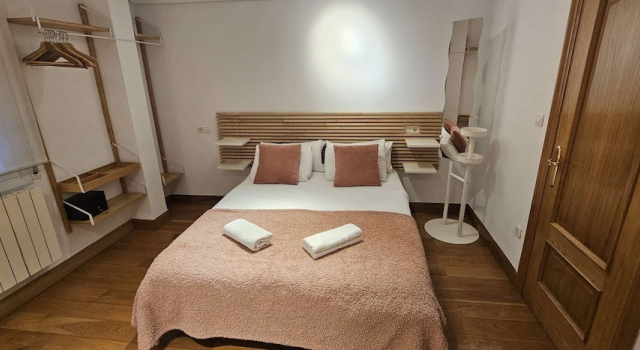 Bizkar Bare Apartamento 3, Rezerwuj Apartament Hotele w Baskonia z parkingiem, Parking