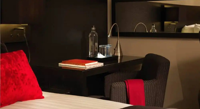 Номер Standard Harbour Hotel & Spa Guildford