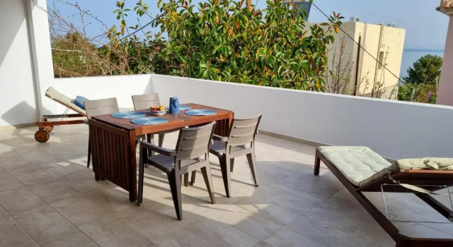 Yvi´s Greek House, Rezerwuj Hotel Hotele w Saronic Islands z parkingiem, Parking