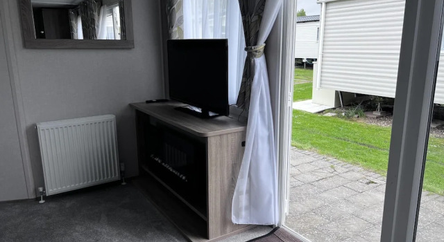 Coopers Beach 3-bed Caravan, Sleeps 8 & Pets Ok