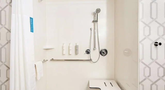 Четырёхместный номер Standard Hampton Inn Marianna I-10