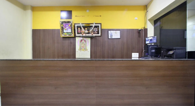Rathneshwari Residency By OYO Rooms, Rezervovat Hotel Chamarajanagara Bangalore