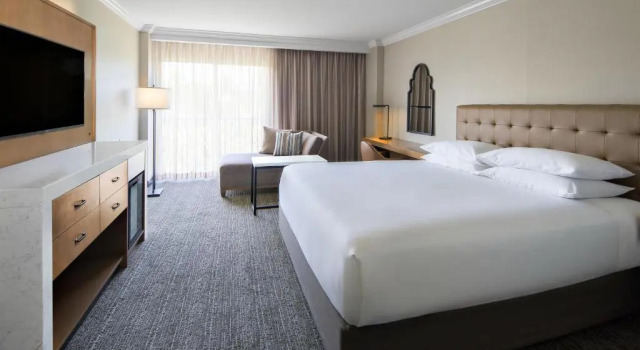 Номер с красивым видом из окна Hyatt Regency Valencia