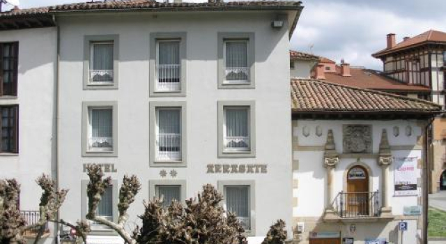 Arrasate, Rezerwuj Hotel Hotele w Baskonia z parkingiem, Parking
