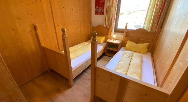 Appartments Hofer, Prenota Appartamento Hotel a Tirolo con parcheggio, Parcheggio