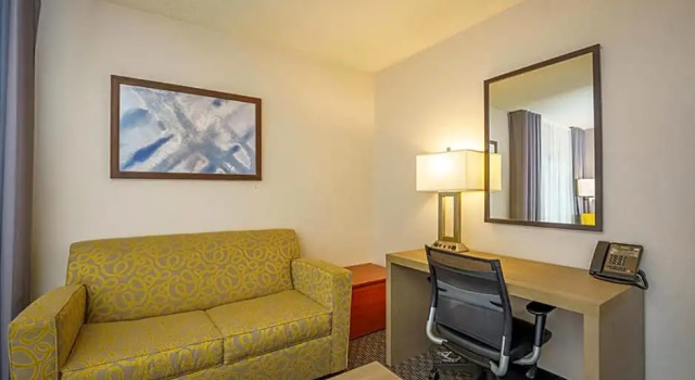 Двухместный люкс Wingate by Wyndham Brunswick GA I-95