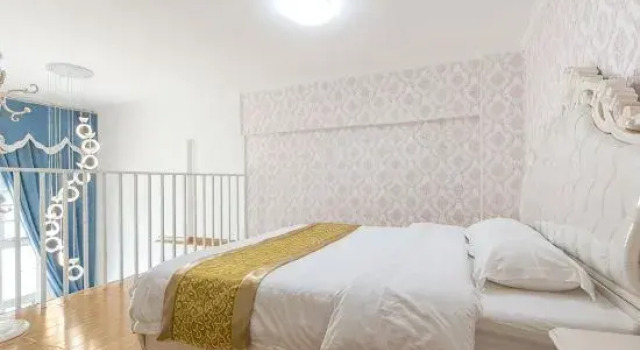 Люкс Standard Yaokai Serviced Apartment (Nanning Wanxiang Mall)