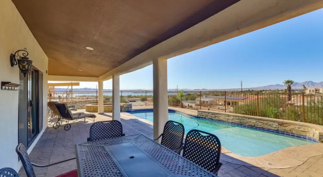 Коттедж Enjoy Million-dollar Views! Lake Havasu City Home