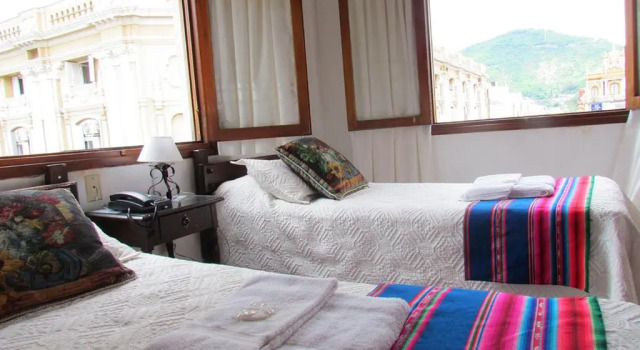 Económica quarto Hotel Regidor