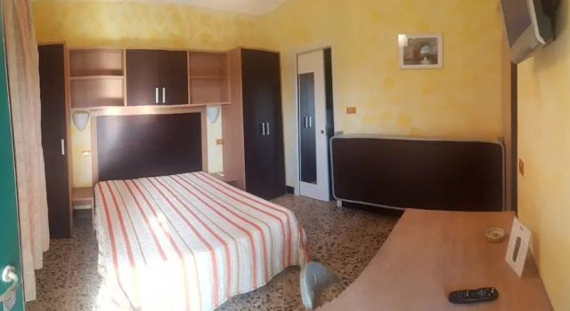 Villaggio Turistico Valle Scinni, Забронировать Отель Отели Пескичи с парковкой, Парковка