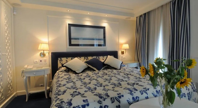 Люкс Royal Club Hotel Casino Loutraki