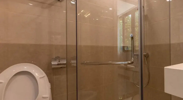 Номер Deluxe EVEREST HOTEL
