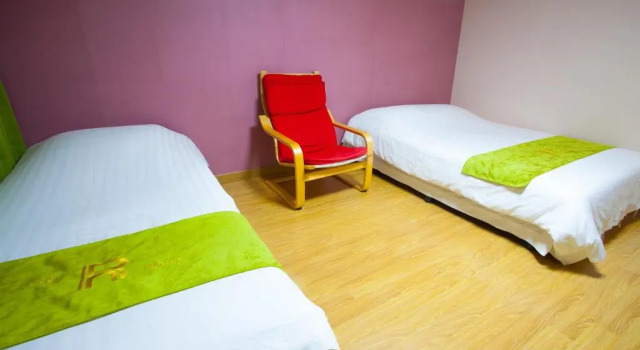 Трёхместный номер Standard Jeju R Hotel & Guesthouse