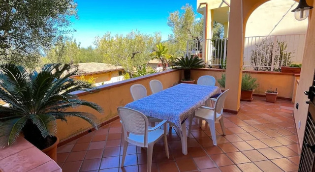 Семейные апартаменты с балконом NaturAmare Apartments Palinuro