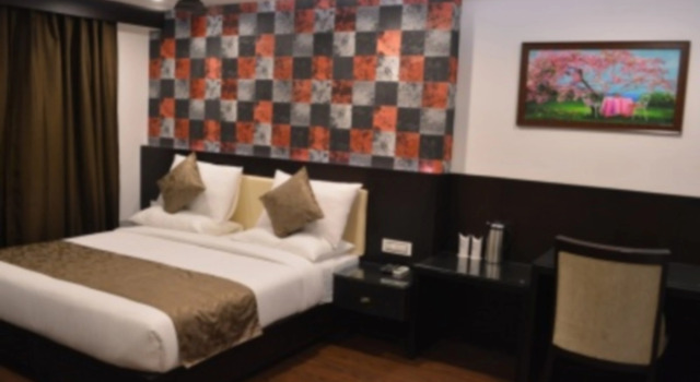The City Grand Hotel