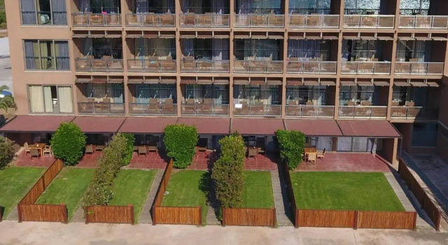 Семейный номер Standard с видом на сад Aegeon Beach Hotel