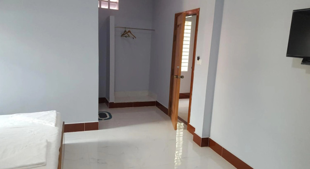 KampongBay Makeng II Guesthouse, Забронировать Отель Кампот Phnum Bokor National Park, рядом с Kampot Train Station
