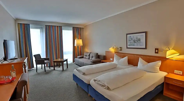 Номер Deluxe с балконом Hotel Quellenhof