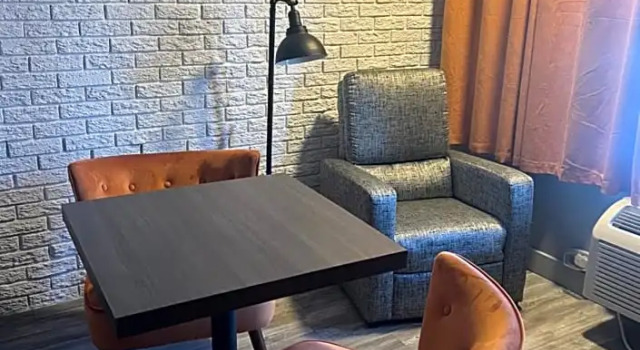 Двухместный номер Standard Complexe Dix80