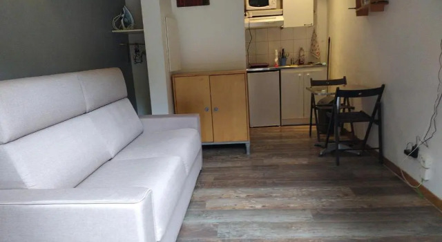 Petit Studio, terrasse, jardinet, climatisation, wifi