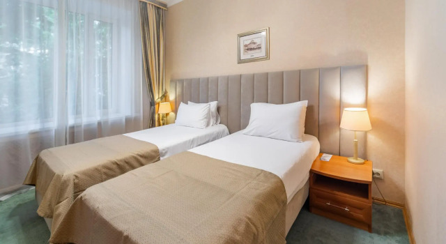 Twin Junior Suite Arbat Hotel