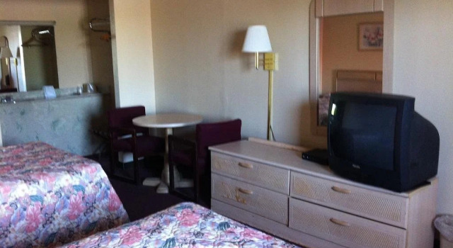 Executive Inn