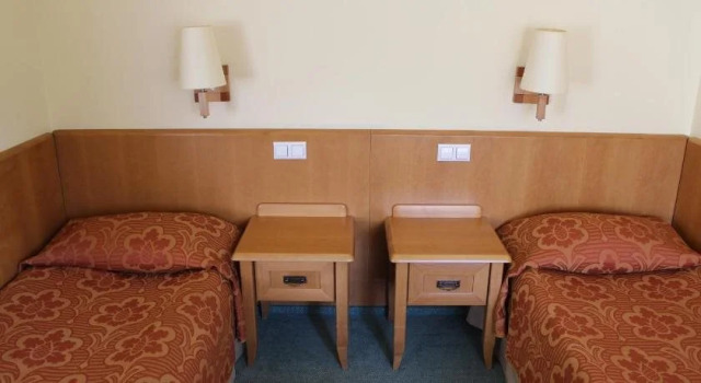 Hotel Zajazd Kultury, dawniej Pocztowy, Забронировать Отель Отели Зелёна-Гура 3 звезды, рядом с Zielona Góra Palm House, 3*