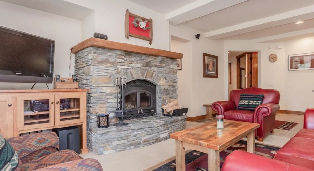 Snowcreek VI- The Lodges- # 1125