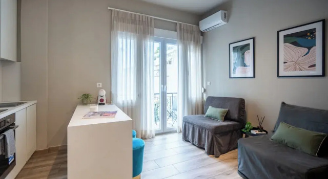Семейный люкс c 1 комнатой с балконом My Greek Vacations City Apartments