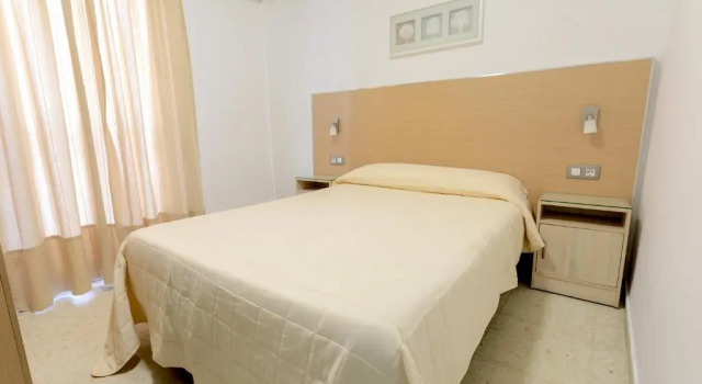 Двухместный номер Standard с балконом Hostal La Pilarica