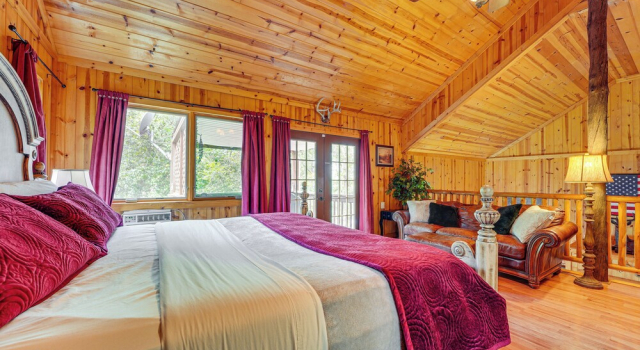 Коттедж Relax Fireside! Hot Tub Haven on Table Rock Lake