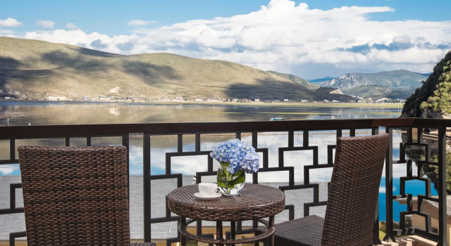 Люкс Superior High Mountain Resort - Shangri-La